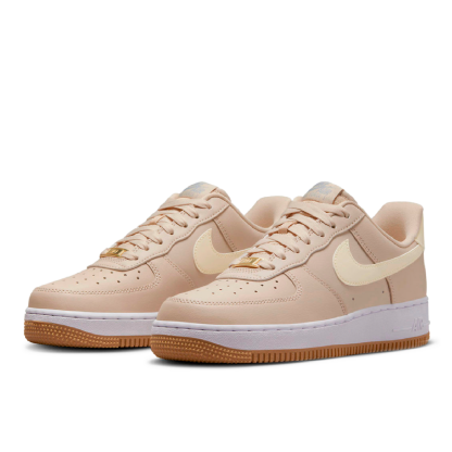 Tênis Nike Feminino Air Force 07 Sanddrift Bege