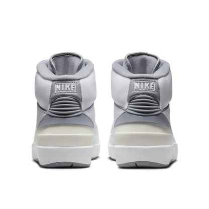 Tênis Nike Air Jordan 2 Retro Branco/cinza