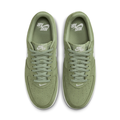 Tênis Nike Air Force 1 Low Retro Jewell Verde