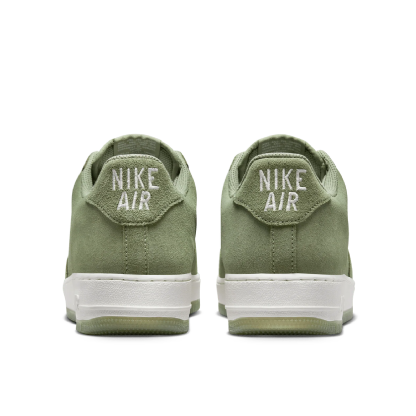 Tênis Nike Air Force 1 Low Retro Jewell Verde