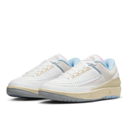 Tênis Nike Feminino Air Jordan 2 Low " Up In The Air " Branco