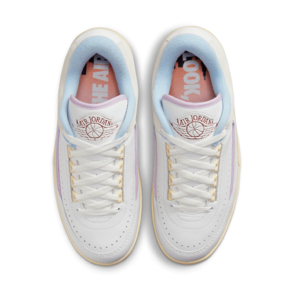 Tênis Nike Feminino Air Jordan 2 Low " Up In The Air " Branco