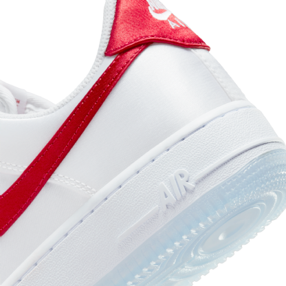 Tênis Nike Feminino Air Force 1 07 " Satin White Red " Branco/vermelho