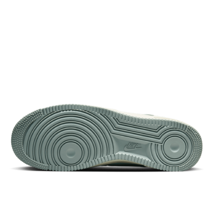 Tênis Nike Air Force 1 07 Low "mica Green" Cinza