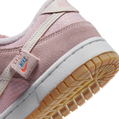 Tênis Feminino Nike Dunk Low Se "teddy Bear" Rosa