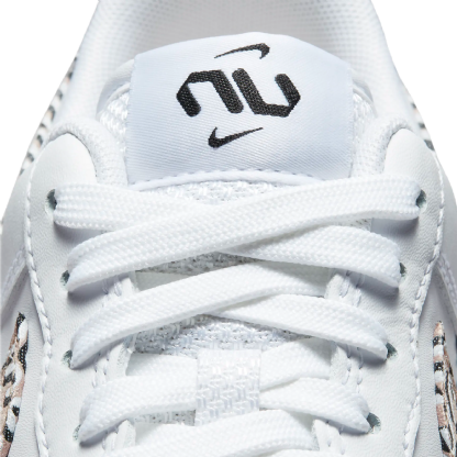 Tênis Nike Air Force 1 Lx "united In Victory" Branco/bege