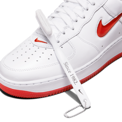 Tênis Nike Air Force 1 Low Retro "colour Of The Month - University Red" Branco/vermelho