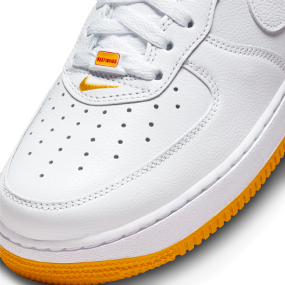 Tênis Nike Air Force 1 Low Retro Qs " West Indies " Branco/amarelo
