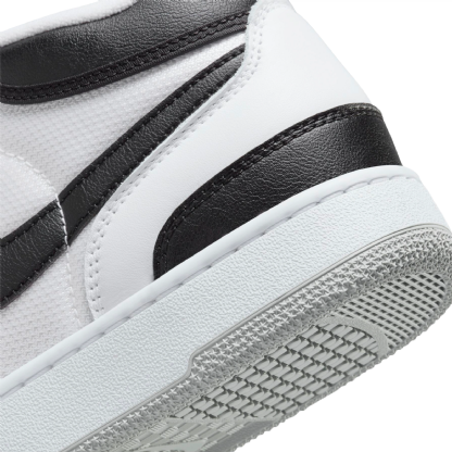 Tênis Nike Mac Attack Qs Sp Branco/preto