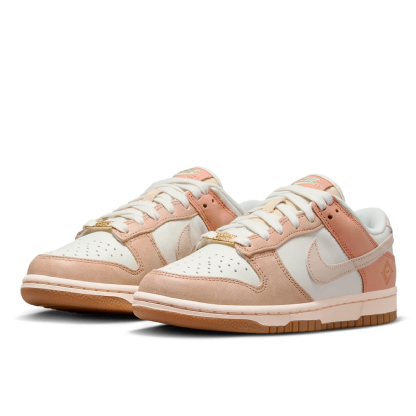 Tênis Nike Feminino Dunk Low Se " Austrália " Bege