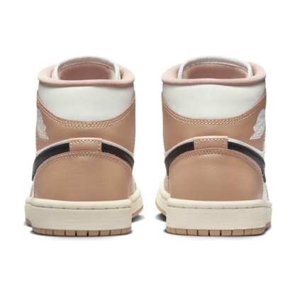 Tênis Nike Feminino Air Jordan 1 Mid "desert" Branco/bege