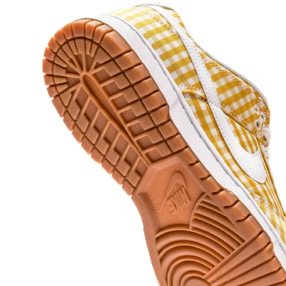 Tênis Feminino Nike Dunk Low "yellow Gingham" Branco/amarelo