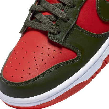 Tênis Nike Dunk Low Retro "bttys - Mystic Red" Vermelho