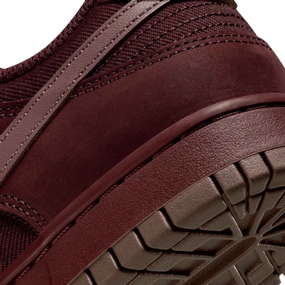 Tenis Nike Dunk Low Retro Prm "burgundy Crush" Vinho