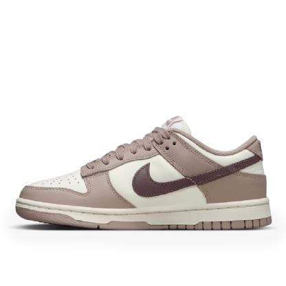 Tênis Nike Feminino Dunk Low " Diffused Taupe " Branco/bege