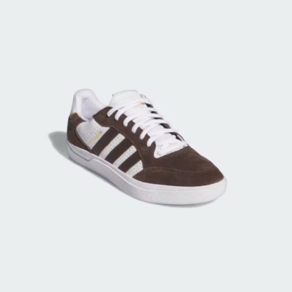 Tênis Adidas Tyshawn Low Branco/marrom