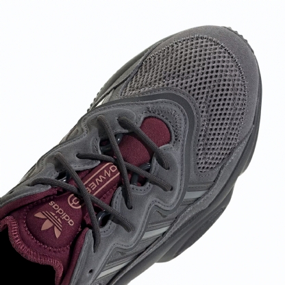 Tênis Adidas Ozweego Cinza