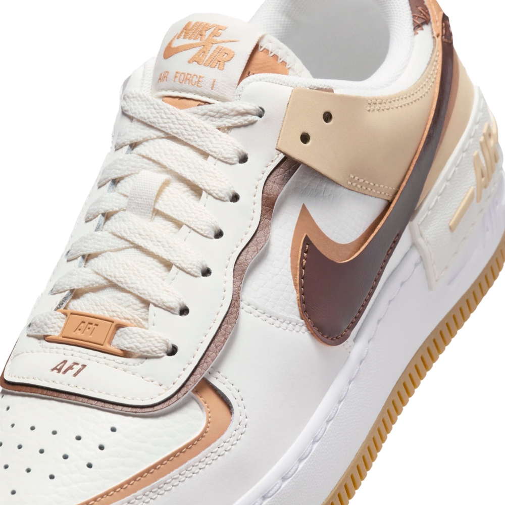 Tênis Nike Air Force 1 Shadow Branco/bege
