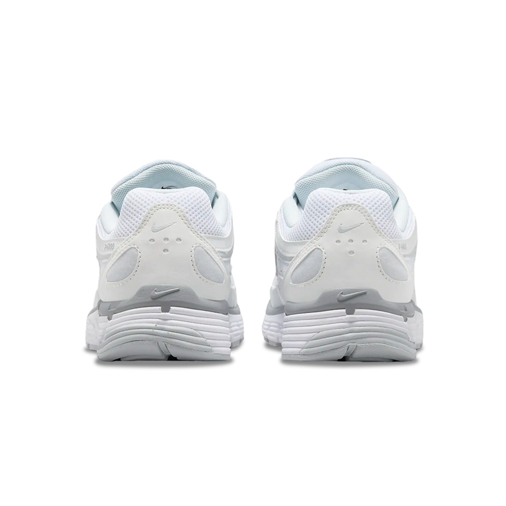 Tênis Nike Women's P-6000 "summit White" Cinza