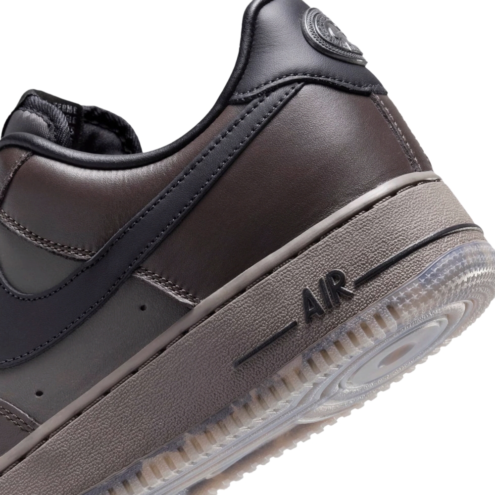 Tenis Nike Air Force 1 Low "black Tea And Petra Brown" Preto
