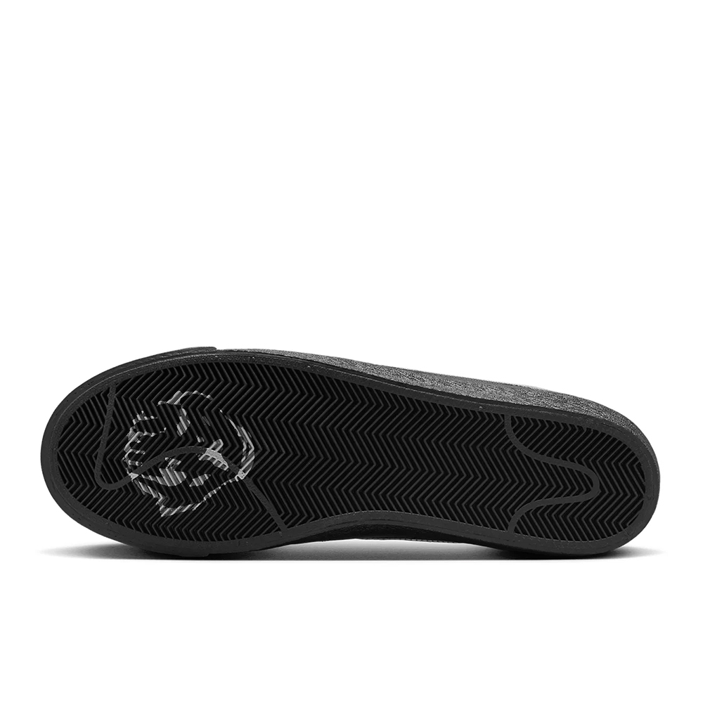 Tenis Nike Sb Zoom Blazer Low X Dancer Skateboards Preto