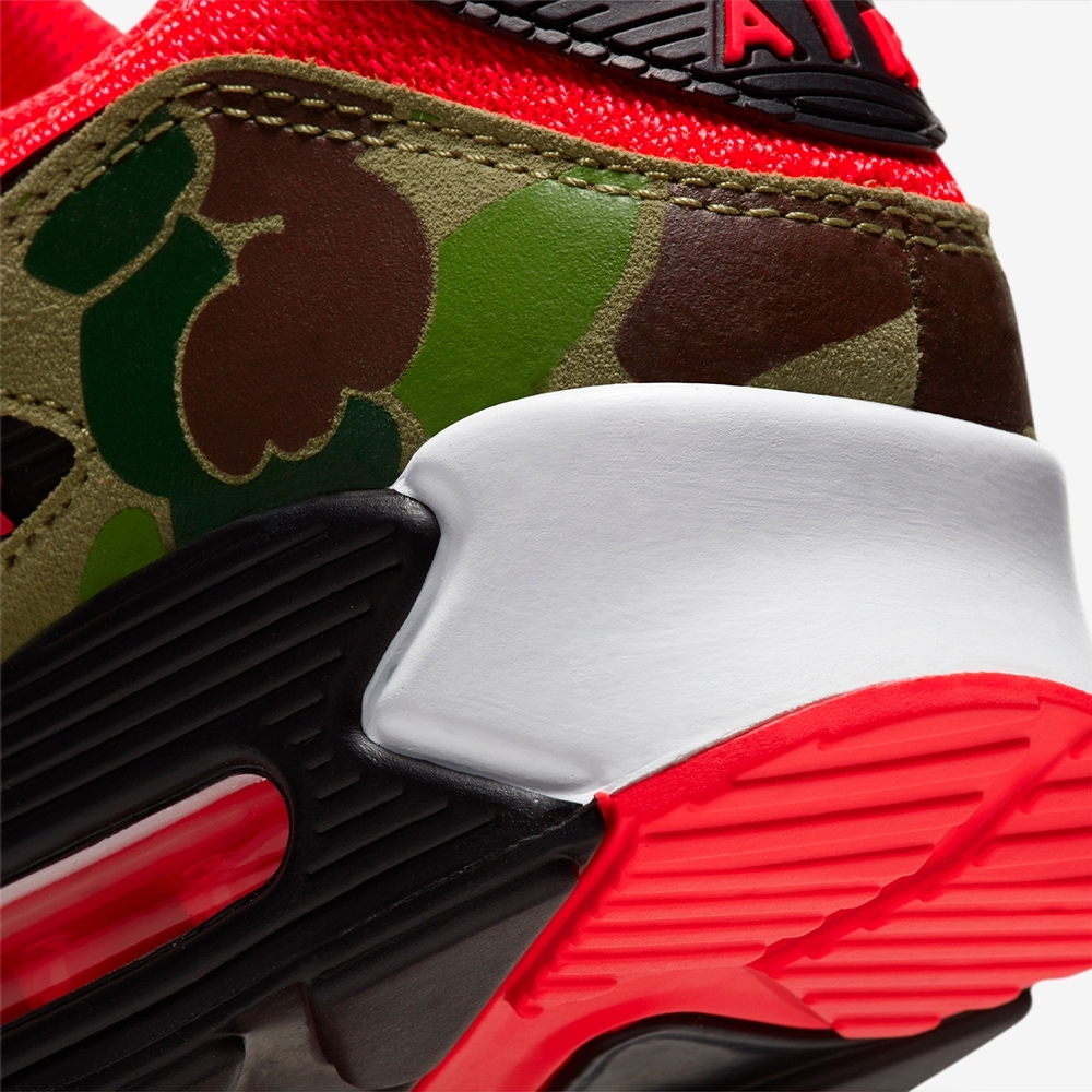 Tenis Nike Air Max 90 "dark Sage And Solar Red" Camuflado