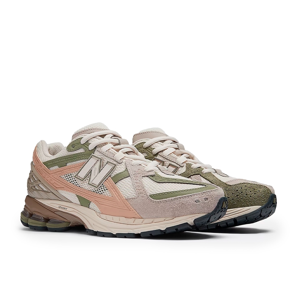 Tenis New Balance 1906 Bege