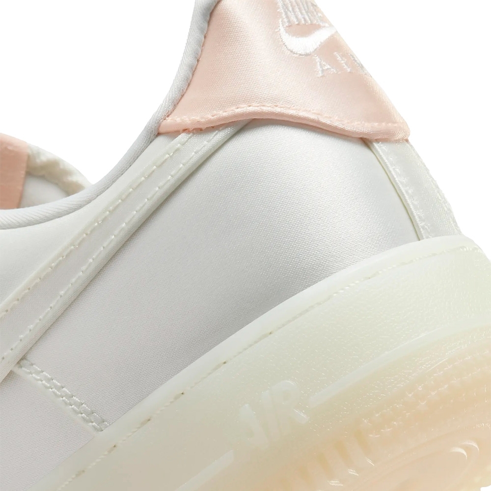 Tênis Nike Air Force 1 ´07 Lv8 Feminino Branco