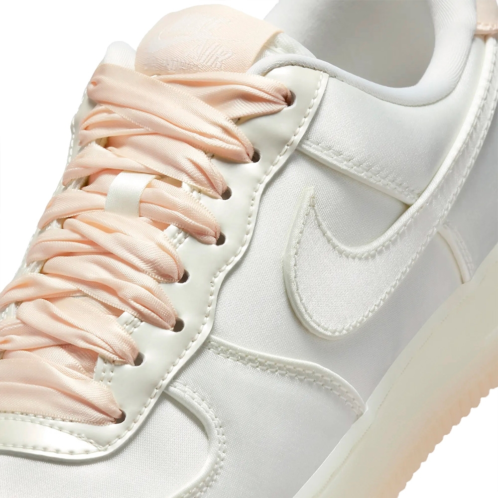 Tênis Nike Air Force 1 ´07 Lv8 Feminino Branco