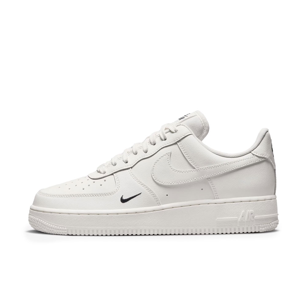 Tênis Nike Feminino Air Force 1 ''sail'' Branco