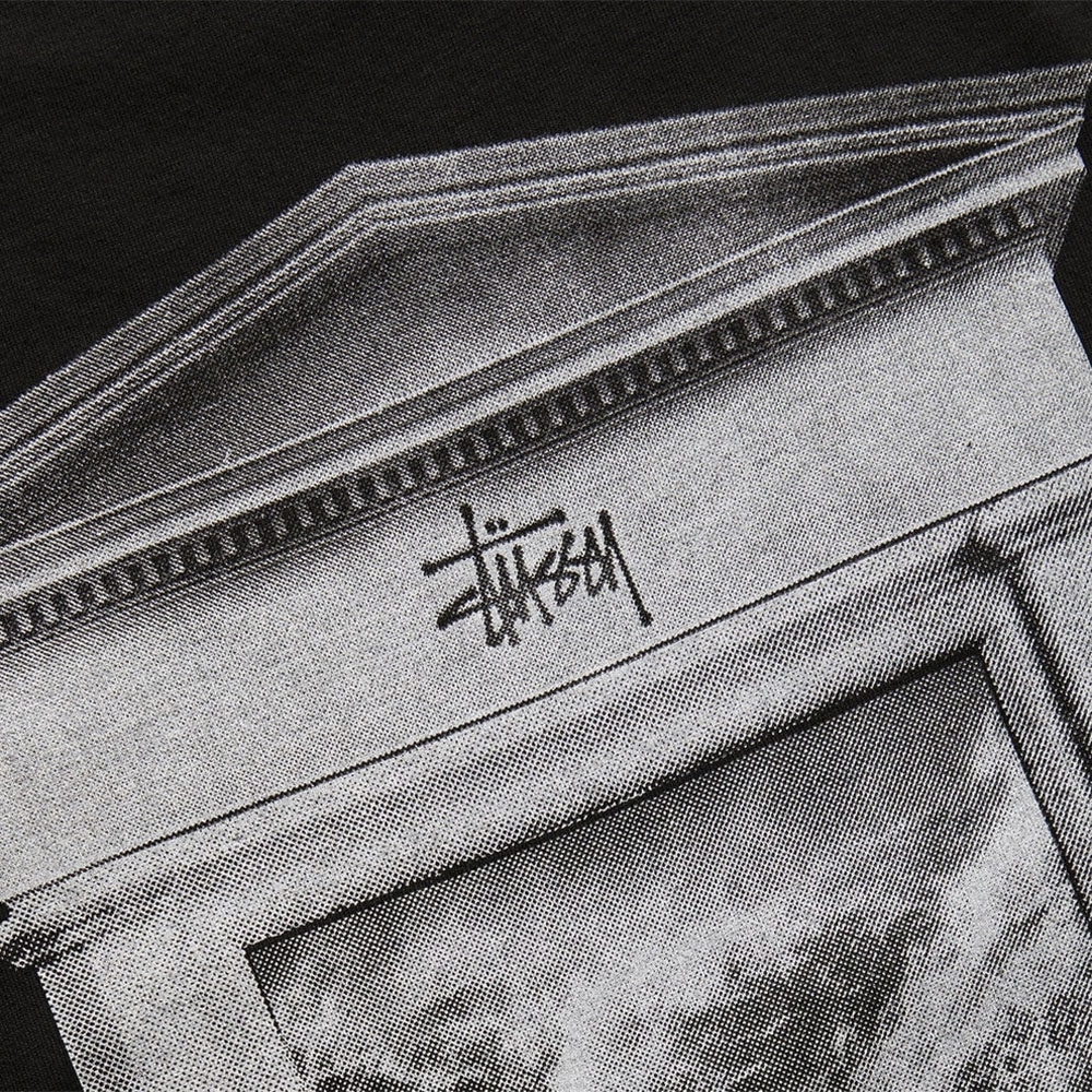 Camiseta Stussy Surf Tomb Pig Preto