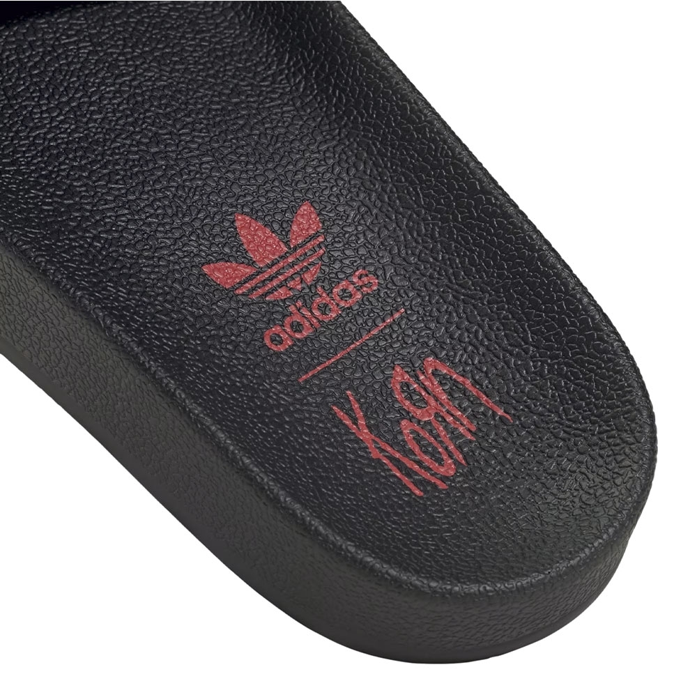 Chinelo Adidas Adilette X Korn Preto
