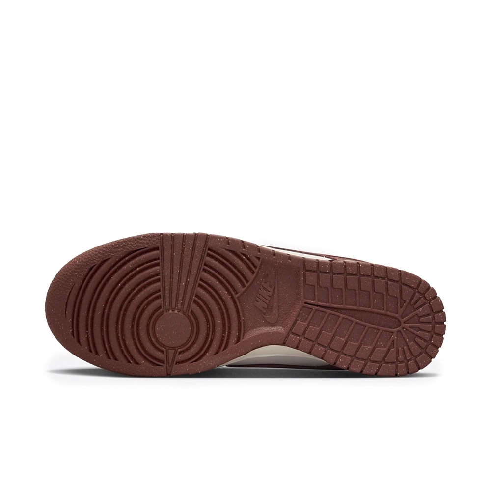 Tênis Nike Dunk Low Feminino Vinho