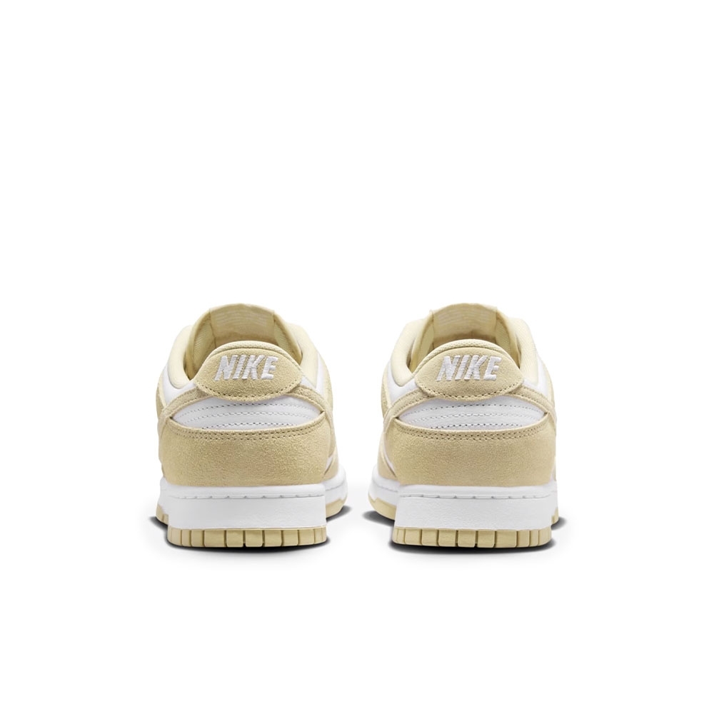 Tenis Nike Dunk Low Suede Ouro