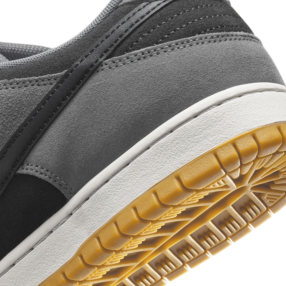 Tenis Nike Dunk Low Pro Smoke Grey Preto/cinza