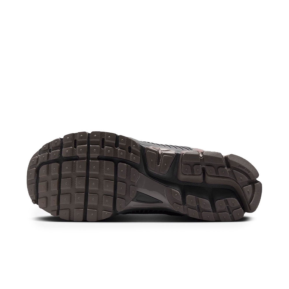 Tenis Nike Zoom Vomero 5 "cave Stone" Marrom