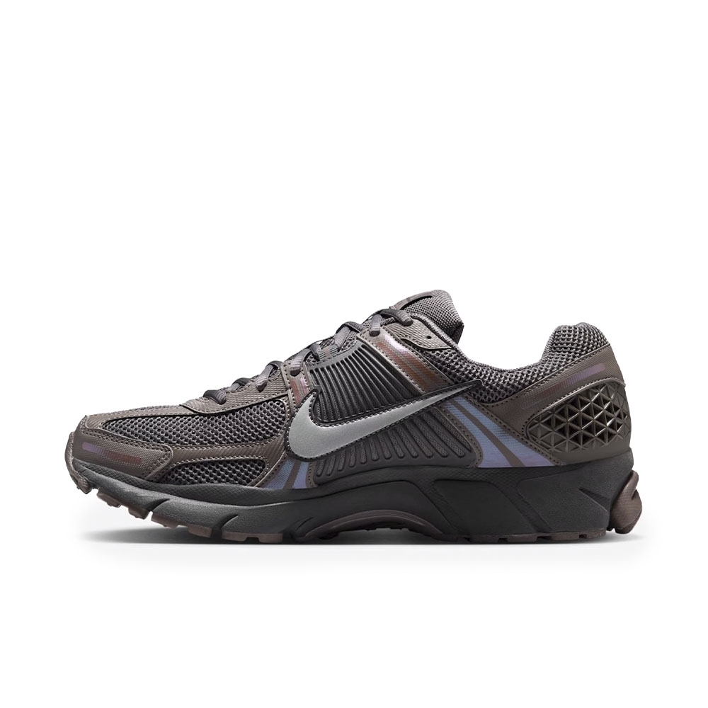 Tenis Nike Zoom Vomero 5 "cave Stone" Marrom
