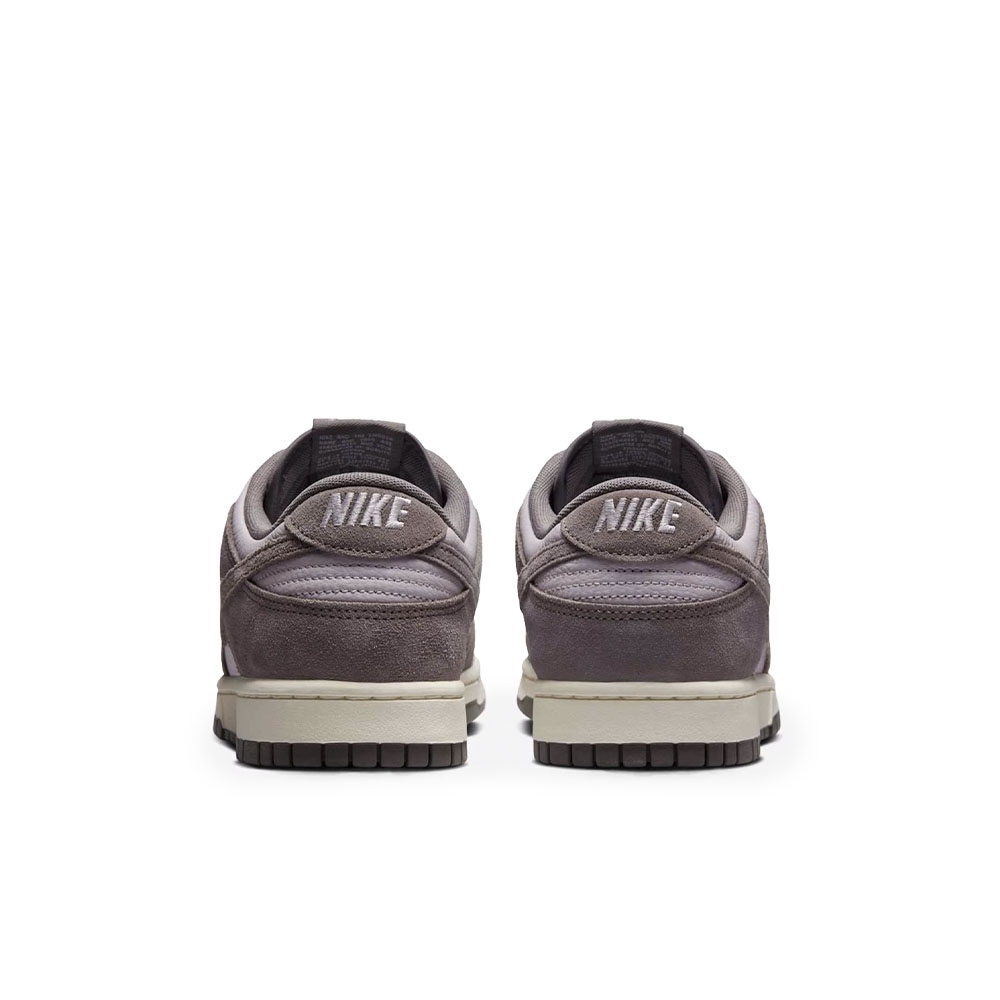 Dunk Low Platinum Violet Cave Stone Branco/marrom