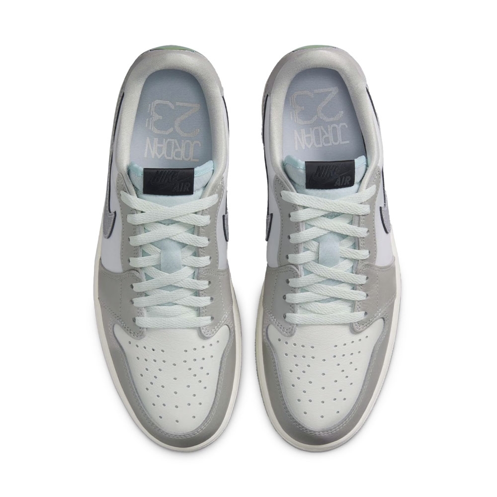 Tenis Nike Air Jordan 1 Retro Low 