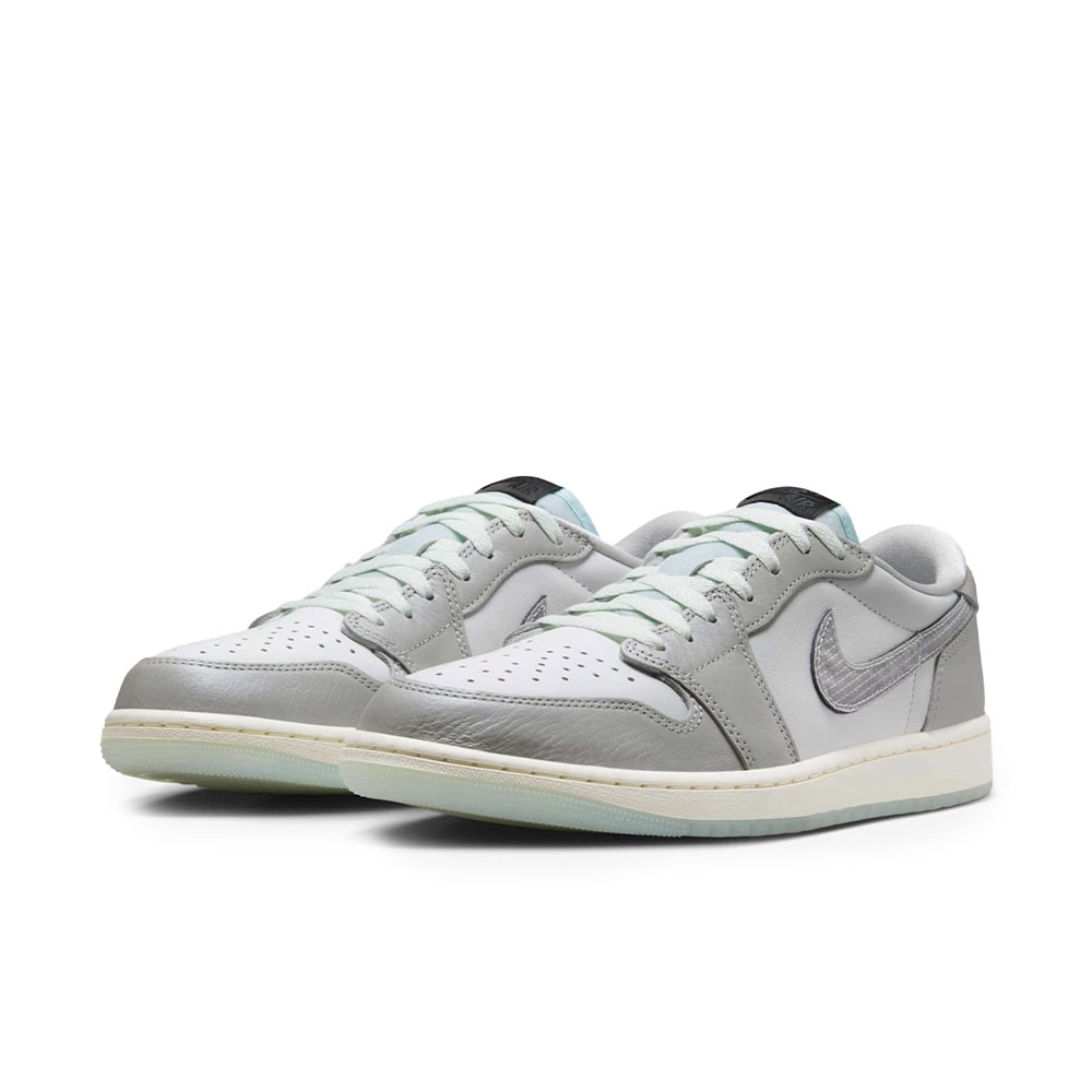 Tenis Nike Air Jordan 1 Retro Low 
