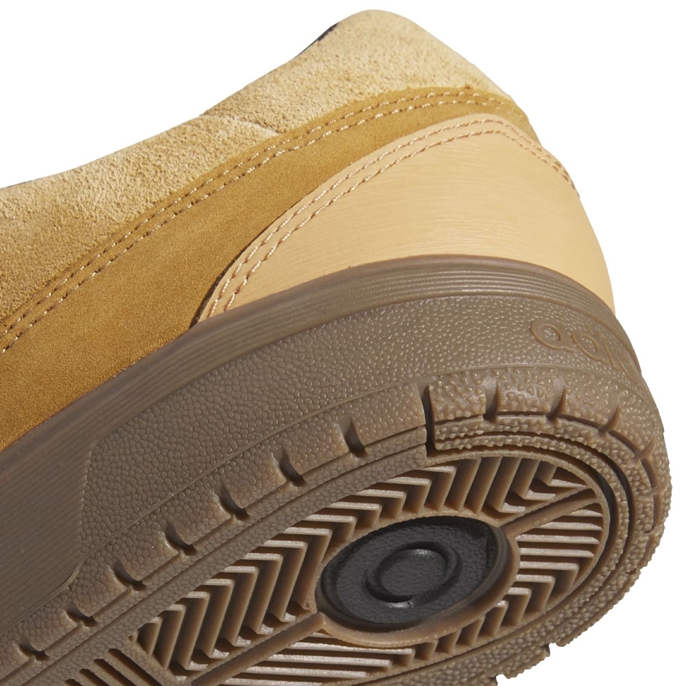 Tenis Adidas Tyshawn Ii Marrom