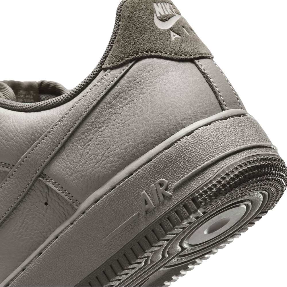 Tenis Nike Air Force 1 Low '07 Lv8 " Light Army Cargo Khaki " Verde