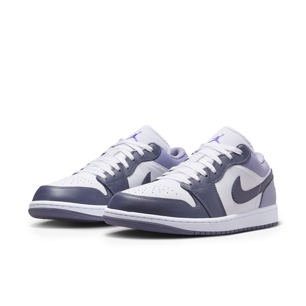 Tênis Air Jordan 1 Low Branco/lilás