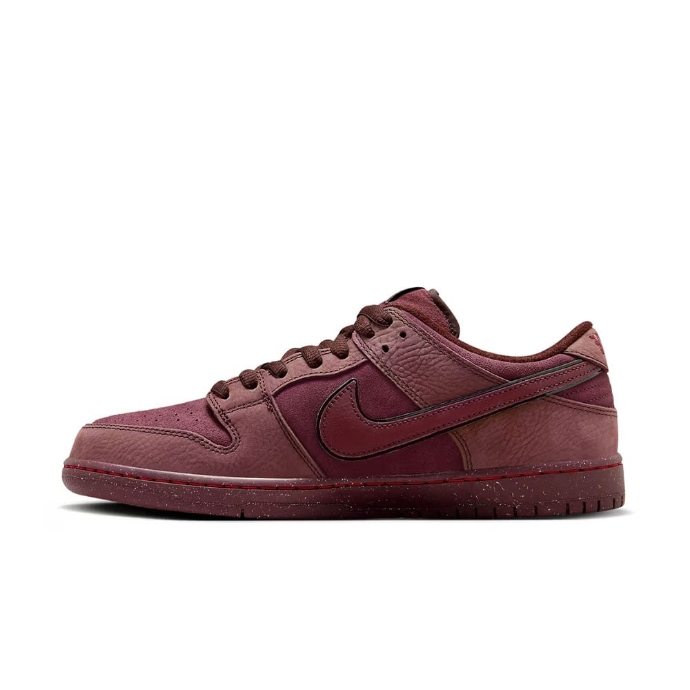 Tênis Nike Dunk Sb Low " City Of Love " Vinho