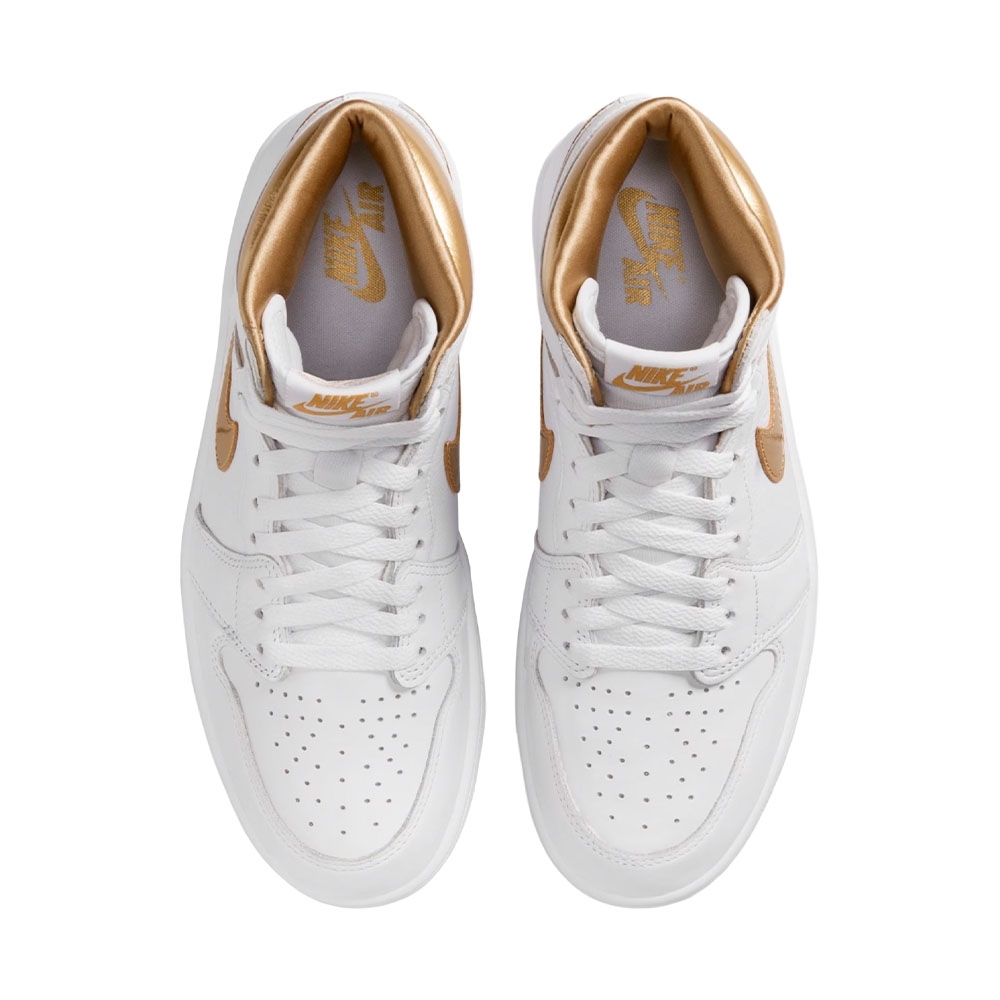 Tênis Feminino Nike Air Jordan 1 High " Metalic Gold " Branco/dourado