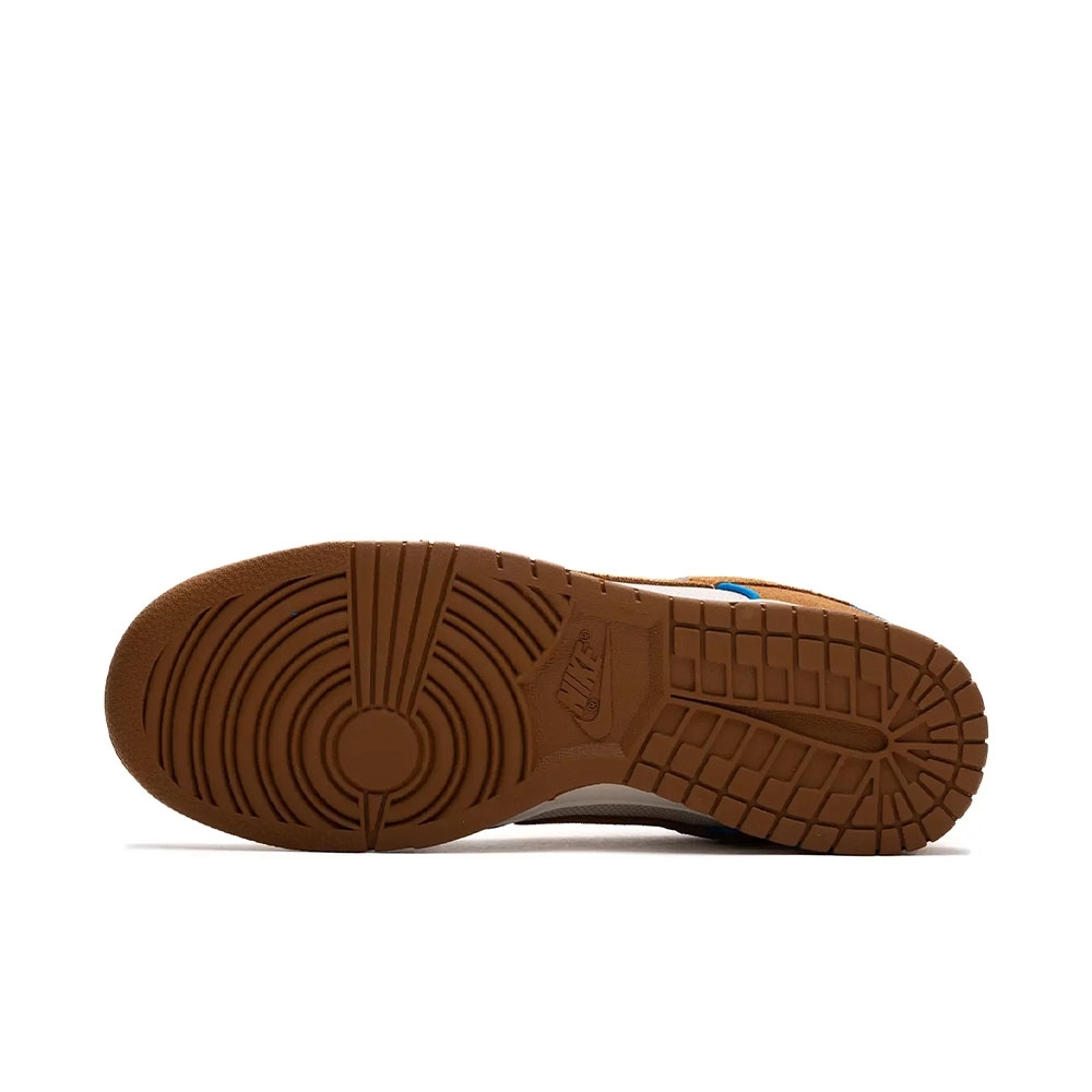 Tênis Nike Dunk Low Retro " Light British Tan " Bege/marrom