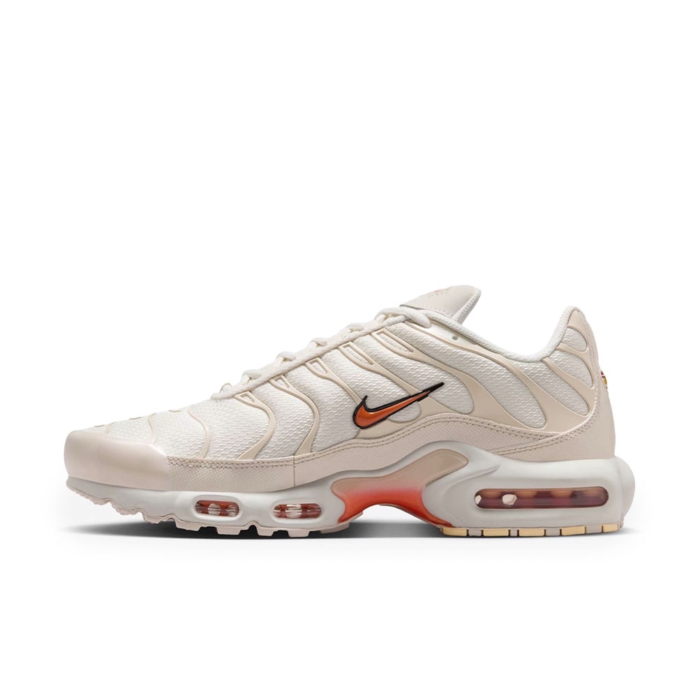 Tenis Nike Air Max Plus Branco/laranja