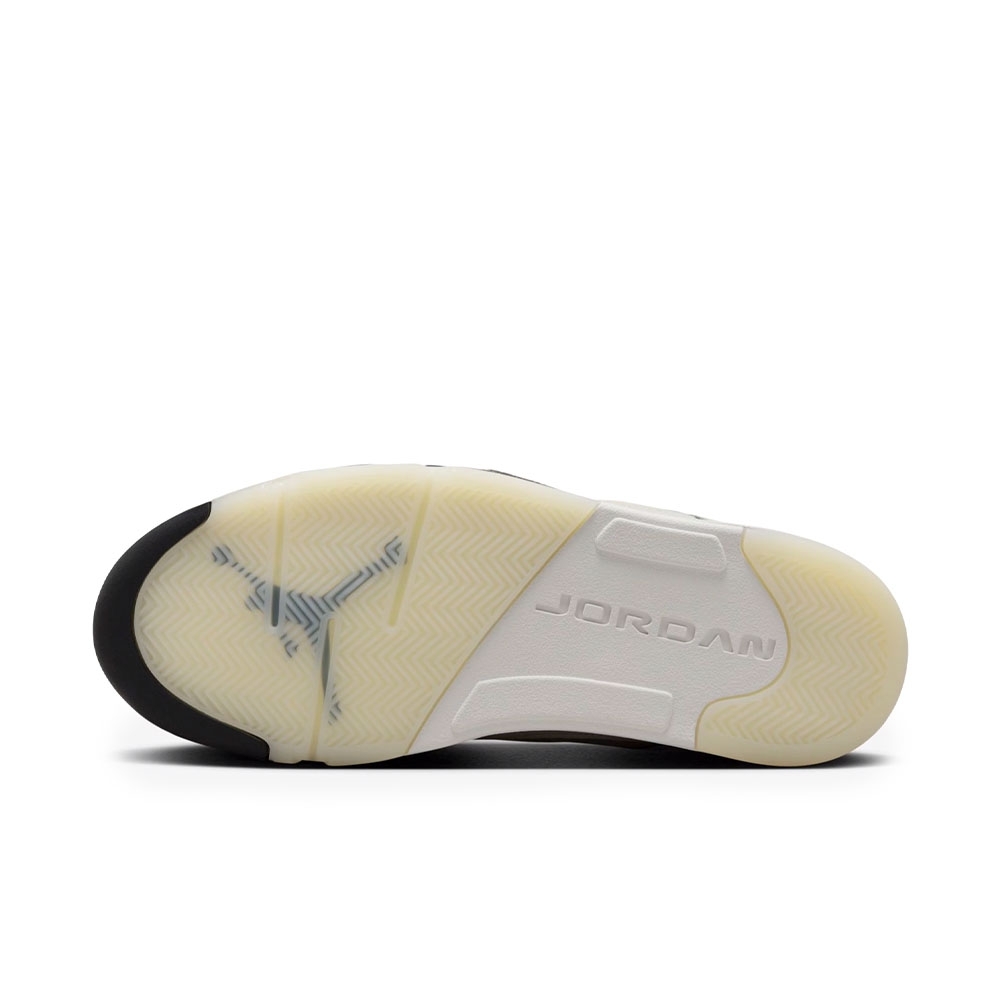 Tênis Nike Air Jordan 5 Retro  Se Sail Branco