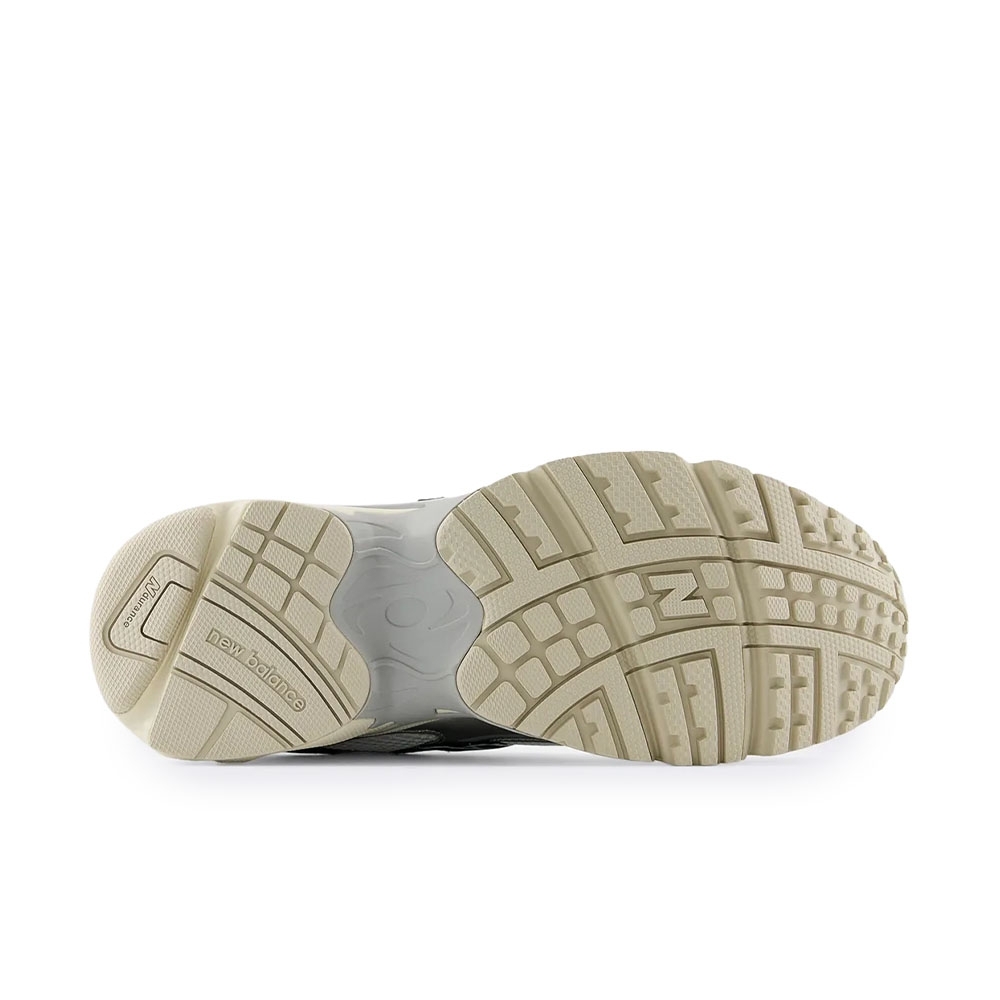 Tênis New Balance 725 Cinza