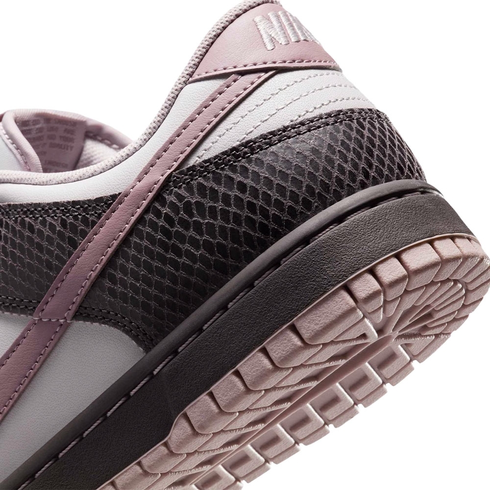 Dunk Low Se Medium Ash Violet Snakeskin Violeta
